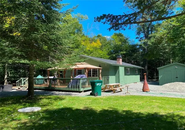Photo 3 of Single family home for sale at 9379 Fairmount Way, Tobyhanna, PA 18466 | MLS# PM-138856 | Listing updated on 2026-02-14