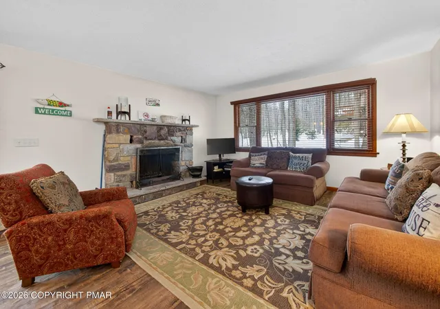 Homes for sale in Clifton Township, PA | 44 Big Bass Dr B 309 Dr, Clifton Township, PA 18424 | MLS# PM-138876