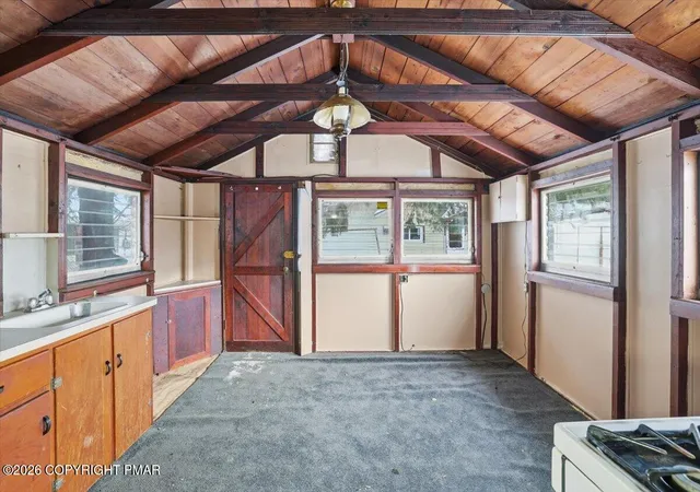Photo 4 of Single family home for sale at 107 Circle Ln, Greentown, PA 18426 | MLS# PM-138934 | Listing updated on 2026-10-07