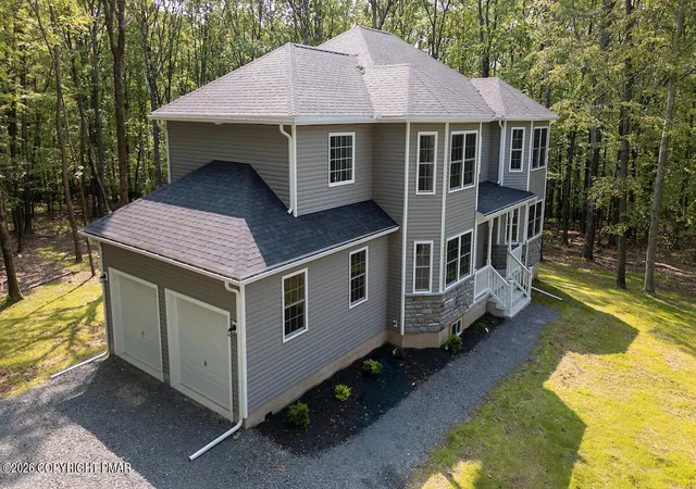 Photo 4 of Sale Pending at 3118 Tutelo Way # 5934, Tobyhanna, PA 18466 | MLS# PM-139040 | Listing updated on 2026-09-03