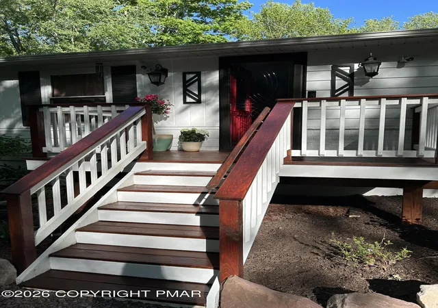 Homes for sale in White Haven, PA | 10 Helen Wy, White Haven, PA 18661 | MLS# PM-139036