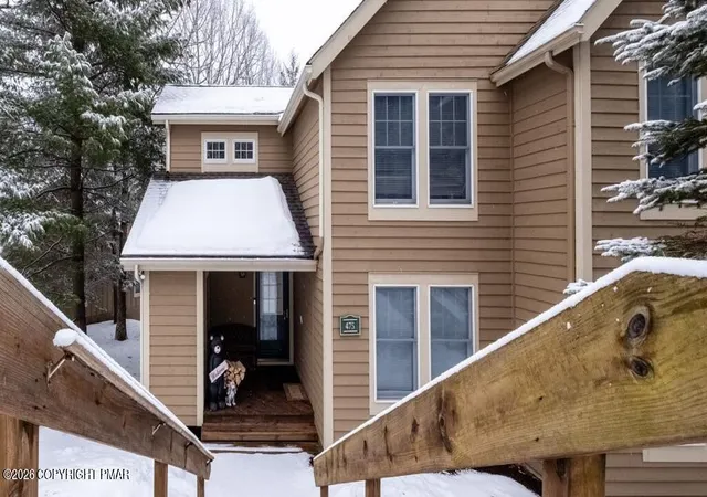 Homes for sale in Tannersville, PA | 475 Spruce Dr, Tannersville, PA 18372 | MLS# PM-139108