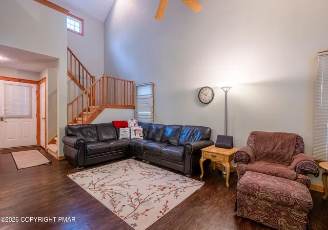 Homes for sale in Tannersville, PA | 475 Spruce Dr, Tannersville, PA 18372 | MLS# PM-139108