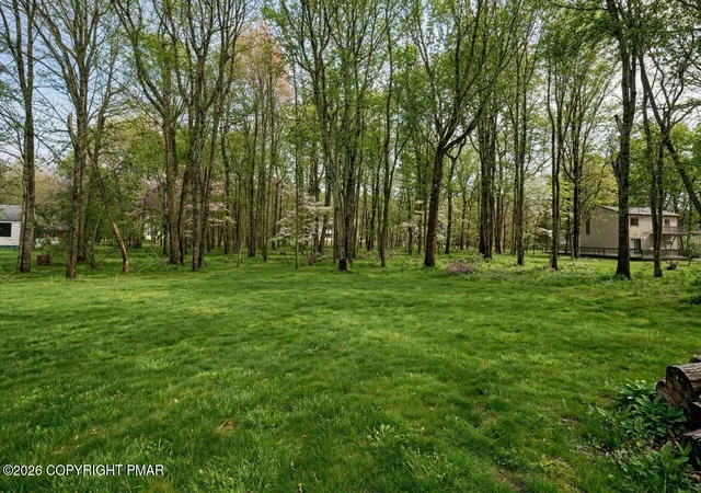 Photo 4 of Single family home for sale at 174 Bull Run, Long Pond, PA 18334 | MLS# PM-139179 | Listing updated on 2026-09-10