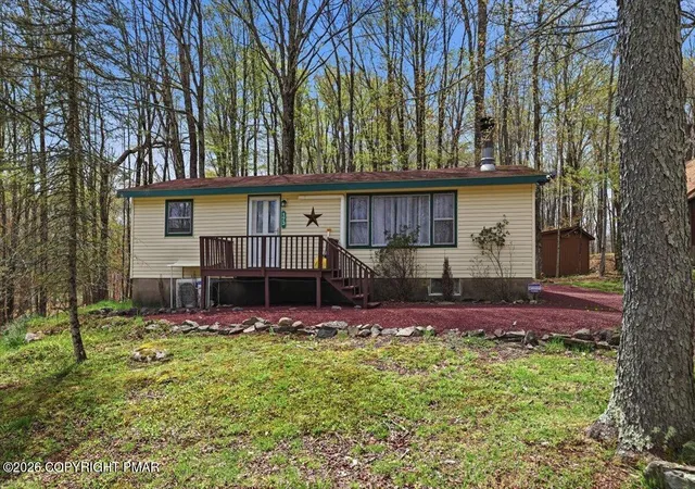 Homes for sale in Pocono Lake, PA | 173 Bushkill Dr, Pocono Lake, PA 18347 | MLS# PM-139218