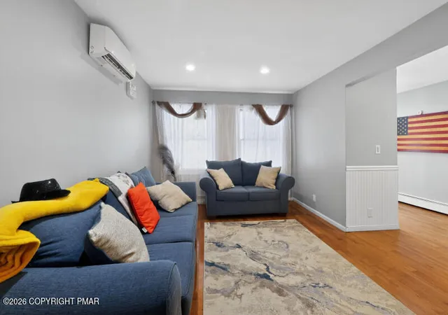 Photo 3 of Single family home for sale at 3362 Woodland Dr, Tobyhanna, PA 18466 | MLS# PM-139381 | Listing updated on 2026-04-14