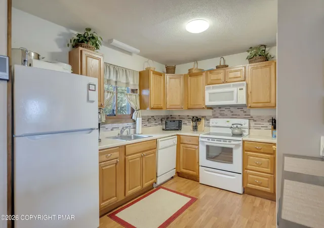 Homes for sale in Tannersville, PA | 87 Cross Country Ln, Tannersville, PA 18372 | MLS# PM-139284