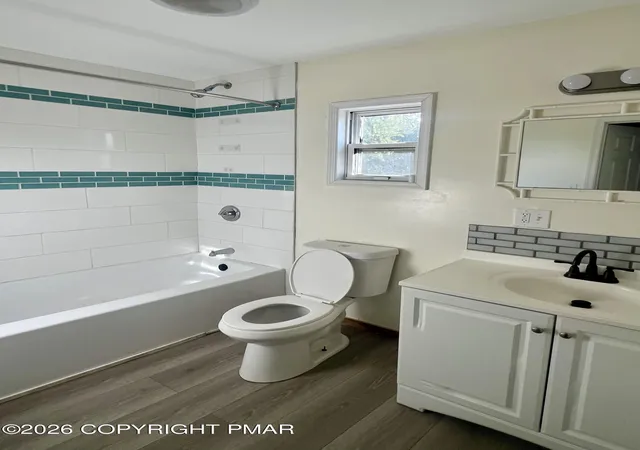 Photo 4 of Single family home for sale at 742 Donnelly St, Duryea, PA 18642 | MLS# PM-139285 | Listing updated on 2026-07-03