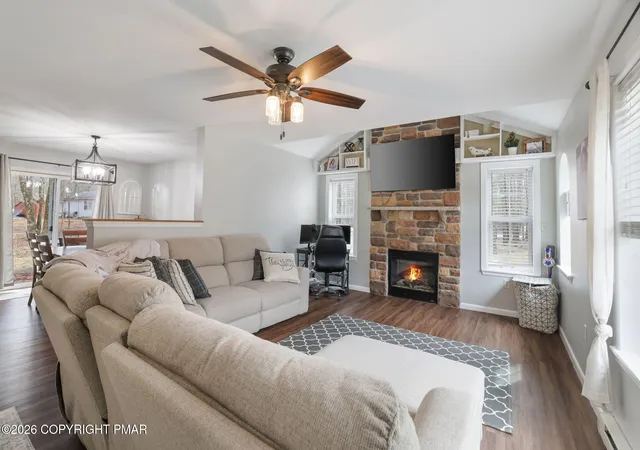 Photo 3 of Single family home for sale at 33 Sassafras Rd, Albrightsville, PA 18210 | MLS# PM-139405 | Listing updated on 2026-08-04