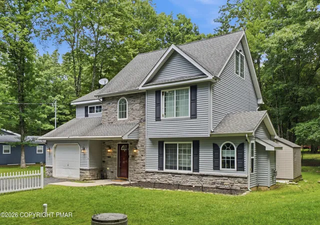Photo 2 of Single family home for sale at 33 Sassafras Rd, Albrightsville, PA 18210 | MLS# PM-139405 | Listing updated on 2026-08-04