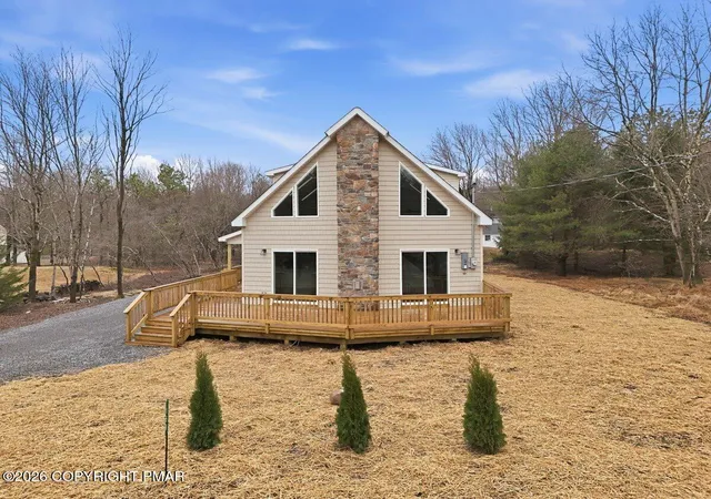 Photo 2 of Single Family Residence at 158 Petrarch Trl, Albrightsville, PA 18210 | MLS# PM-139455 |  | Sold on 2026-04-16