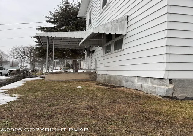 Homes for sale in Jermyn, PA | 21 Maple St, Jermyn, PA 18433 | MLS# PM-139375