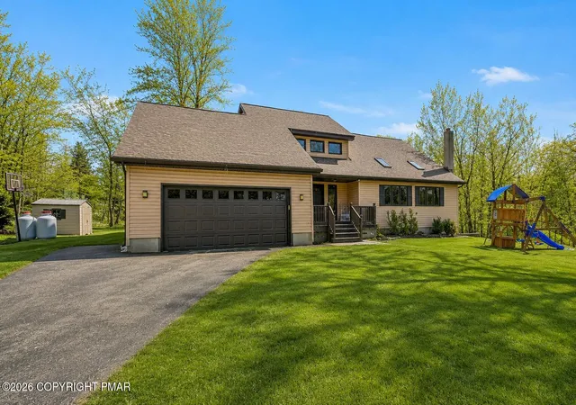 Photo 1 of Single family home for sale at 3326 Buck Run, Tobyhanna, PA 18466 | MLS# PM-139384 | Listing updated on 2026-09-07