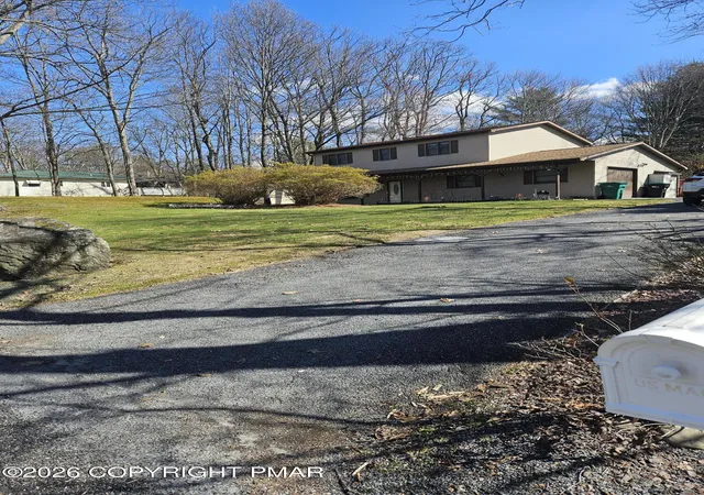 Homes for sale in Tannersville, PA | 166 Tanbark Ln, Tannersville, PA 18372 | MLS# PM-139501
