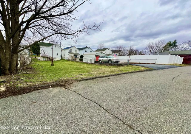Photo 3 of Sale Pending at 226 Lackawanna Ave, Dupont, PA 18641 | MLS# PM-139540 | Listing updated on 2026-05-28