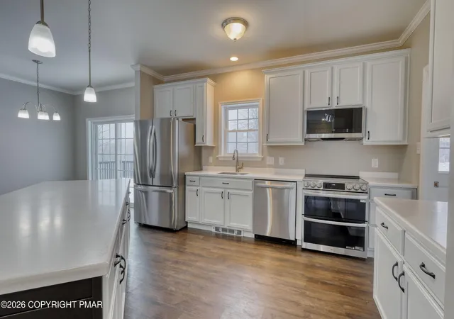 Homes for sale in Lake Ariel, PA | 131 Hidden Valley Dr, Lake Ariel, PA 18436 | MLS# PM-139622
