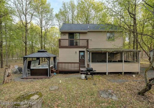 4th image of 8 Wahoo Ct, Albrightsville, PA 18210 | MLS# PM-139648