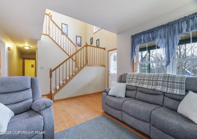 Photo 2 of Single Family Residence at 155 Oak Pl, Blakeslee, PA 18610 | MLS# PM-139629 | | Sold on 2026-05-11