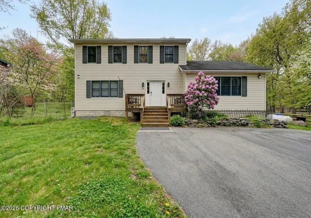 Photo 1 of Single family home for sale at 154 Bishop Cir, Albrightsville, PA 18210 | MLS# PM-139693 | Listing updated on 2026-04-15