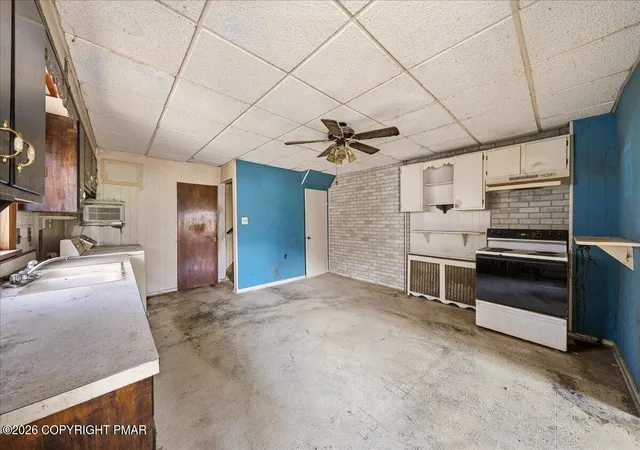 Homes for sale in Scranton, PA | 910-912 Hampton St, Scranton, PA 18504 | MLS# PM-139774