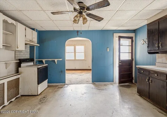 Homes for sale in Scranton, PA | 910-912 Hampton St, Scranton, PA 18504 | MLS# PM-139774