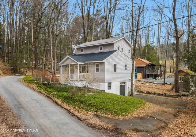 Homes for sale in Greentown, PA | 107 Juniper Dr, Greentown, PA 18426 | MLS# PM-139792