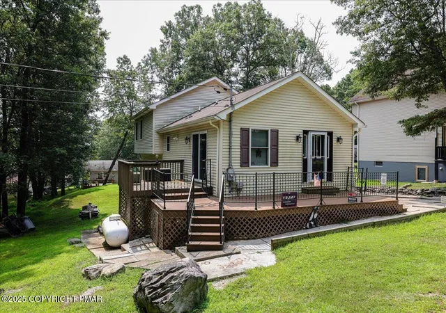 Photo 3 of Single family home for sale at 110 Carol Rd, East Stroudsburg, PA 18302 | MLS# PM-139795 | Listing updated on 2026-04-06