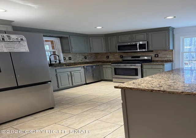 Homes for sale in Pocono Summit, PA | 3127 Leisure Dr, Pocono Summit, PA 18346 | MLS# PM-139881