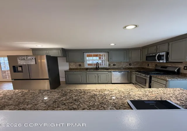 Homes for sale in Pocono Summit, PA | 3127 Leisure Dr, Pocono Summit, PA 18346 | MLS# PM-139881