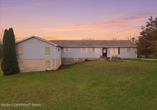 Homes for sale in Saylorsburg, PA | 119 Hildabrant Ln, Saylorsburg, PA 18353 | MLS# PM-139872