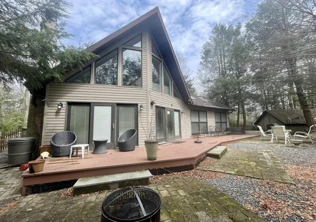 Photo 2 of Sale Pending at 5144 Hounds Ear Rd, Tobyhanna, PA 18466 | MLS# PM-140270 | Listing updated on 2026-09-08