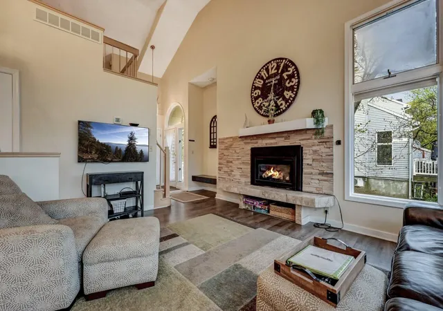 4th image of 52 Laurelwoods Dr, Lake Harmony, PA 18624 | MLS# PM-139985