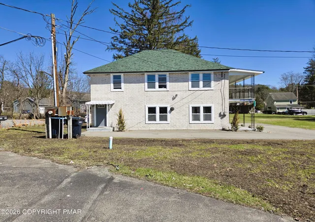 Homes for sale in Tannersville, PA | 2965 Route 611, Tannersville, PA 18372 | MLS# PM-139882