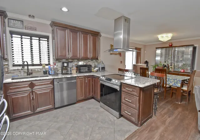 Photo 3 of Single family home for sale at 6116 Berwood Ter, East Stroudsburg, PA 18301 | MLS# PM-139987 | Listing updated on 2026-07-22