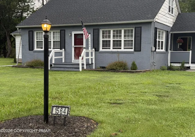 Photo 3 of Single family home for sale at 1564 Spruce St, Stroudsburg, PA 18360 | MLS# PM-139939 | Listing updated on 2026-09-16