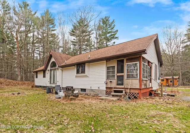Photo 2 of Single family home for sale at 23 Shot Gun Trl, Gouldsboro, PA 18424 | MLS# PM-139944 | Listing updated on 2026-03-31