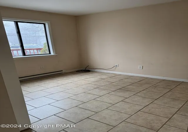 Homes for sale in Tobyhanna, PA | 9193 Buttonwood Ct, Tobyhanna, PA 18466 | MLS# PM-140121