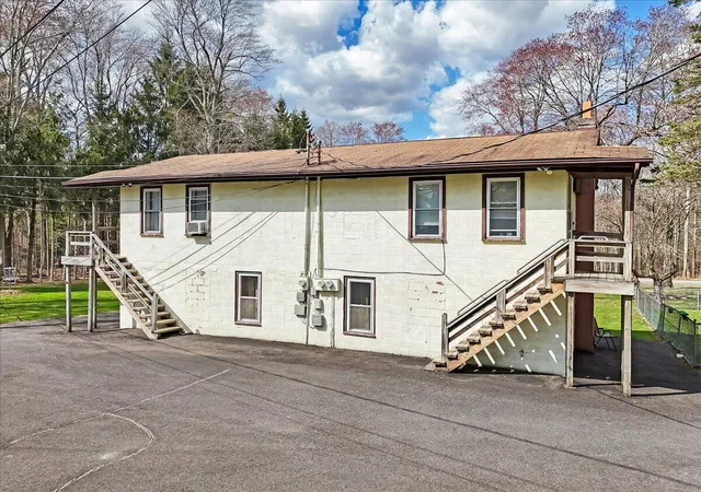 Homes for sale in Blakeslee, PA | 253 Thomas Rd, Blakeslee, PA 18610 | MLS# PM-140071
