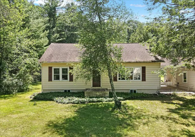 Photo 4 of Single Family Residence at 207 Scenic Dr, Kunkletown, PA 18058 | MLS# PM-140103 | | Sold on 2026-05-01