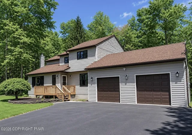 Photo 1 of Single family home for sale at 419 Main St, Gouldsboro, PA 18424 | MLS# PM-140093 | Listing updated on 2026-06-09