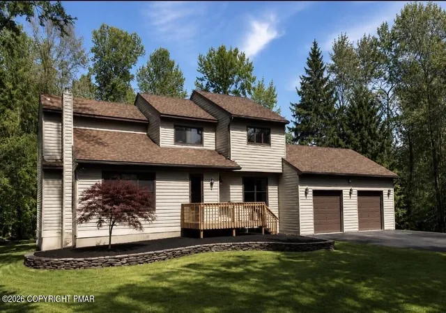 Photo 2 of Single family home for sale at 419 Main St, Gouldsboro, PA 18424 | MLS# PM-140093 | Listing updated on 2026-06-09
