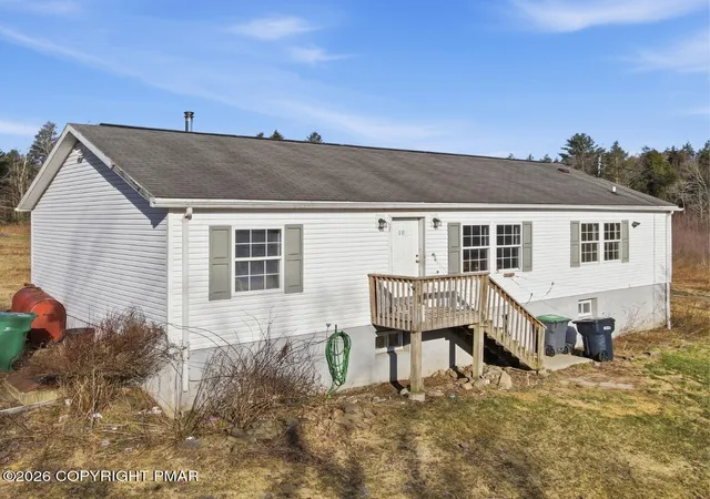 Photo 1 of Single Family Residence at 105 Ceramic Dr, Greentown, PA 18426 | MLS# PM-140110 | | Sold on 2026-06-12