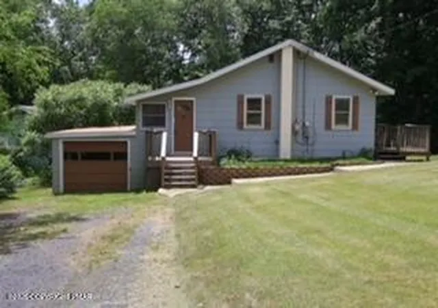 Homes for sale in Kunkletown, PA | 165 Hemlock Dr, Kunkletown, PA 18058 | MLS# PM-140235
