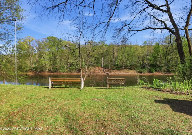 Photo 3 of Single family home for sale at 170 Eilenberger Landing Ln, East Stroudsburg, PA 18301 | MLS# PM-140550 | Listing updated on 2026-07-29