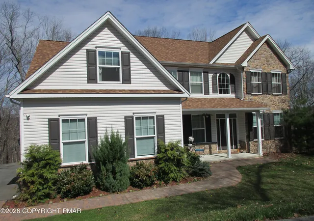 Photo 3 of Single family home for sale at 710 Kennedy Ct, East Stroudsburg, PA 18301 | MLS# PM-140377 | Listing updated on 2026-05-16