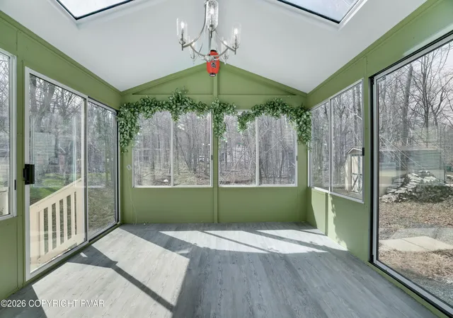 Homes for sale in Tobyhanna, PA | 9753 Leland Ter, Tobyhanna, PA 18466 | MLS# PM-140282