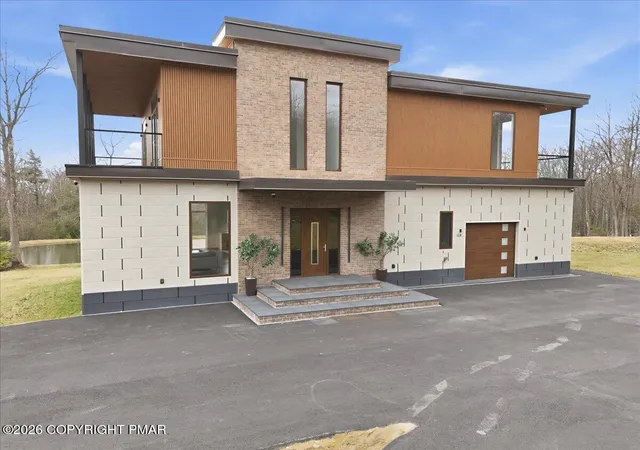 4th image of 130 Laurelbrook Dr, Bear Creek Township, PA 18702 | MLS# PM-140267