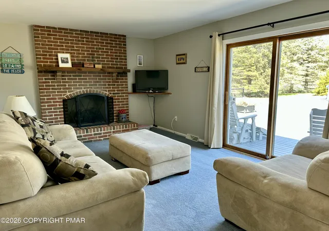 Photo 3 of Sale Pending at 125 Vanbuskirk Dr, Saylorsburg, PA 18353 | MLS# PM-140386 | Listing updated on 2026-09-09