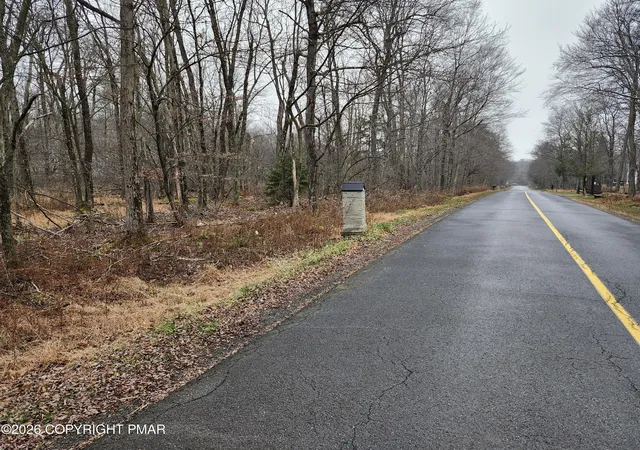 3rd image of Oak View Ln Ln, Tobyhanna, PA 18466 | MLS# PM-140428