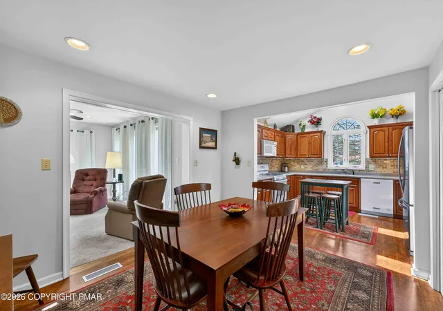 Photo 4 of Single family home for sale at 128 Nakora Dr, Blakeslee, PA 18610 | MLS# PM-140485 | Listing updated on 2026-09-04